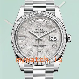 Tag Heuer Monaco 43mm Men MonacoBKAR-005 Quartz: Genuine vs. Replica